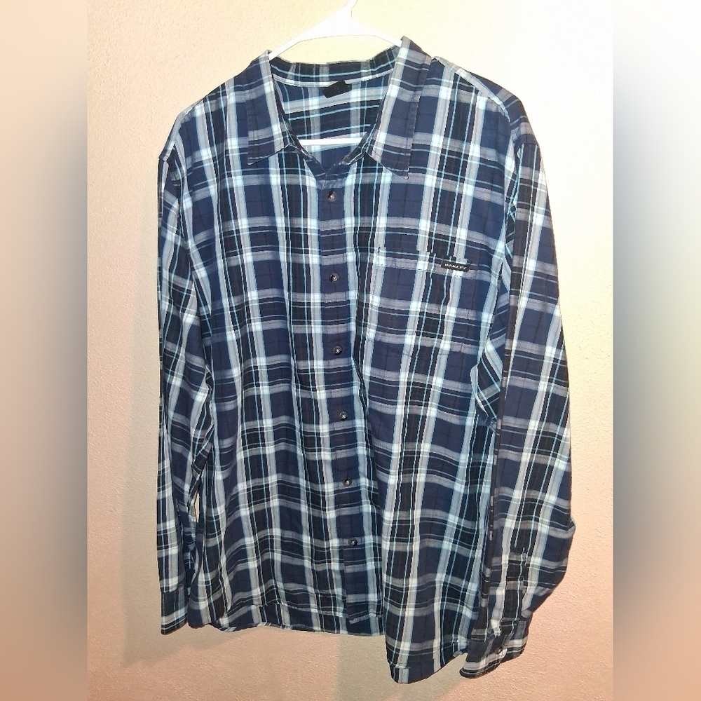 Oakley Mens Shirt Long Sleeve Size XXL Plaid Button Blue Striped